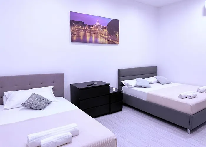 Апартаменты Gazi House *